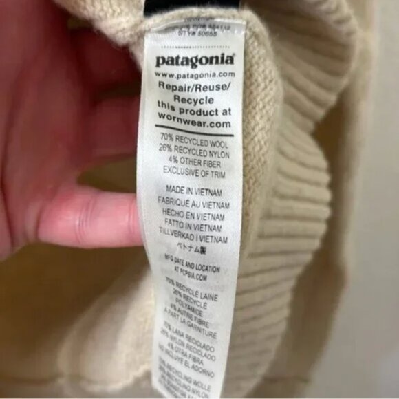 Patagonia Men's Recycled Wool-Blend Sweater in Natural - Picture 9 of 9